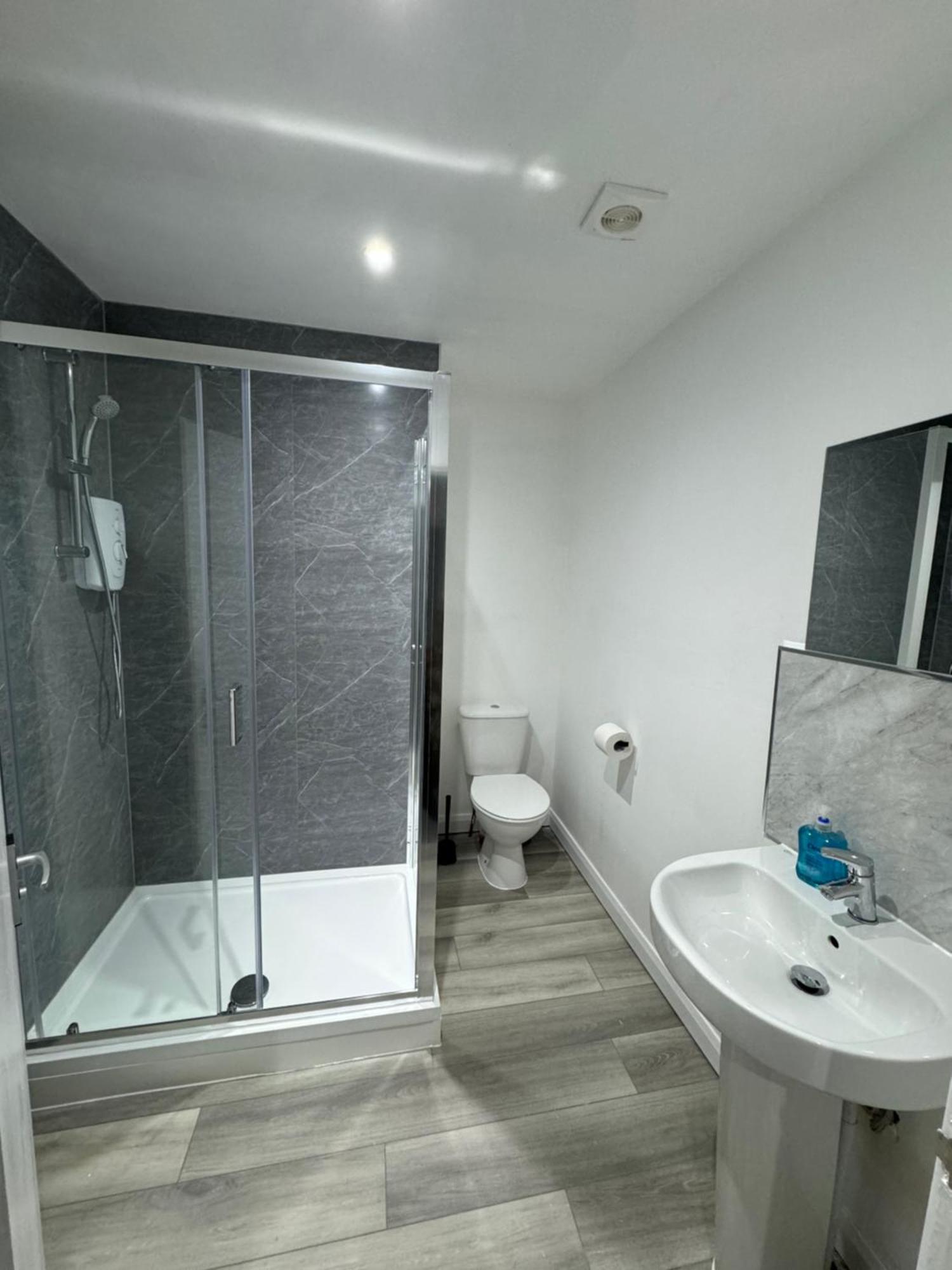 Juniper Berry Hotel Southampton Bagian luar foto