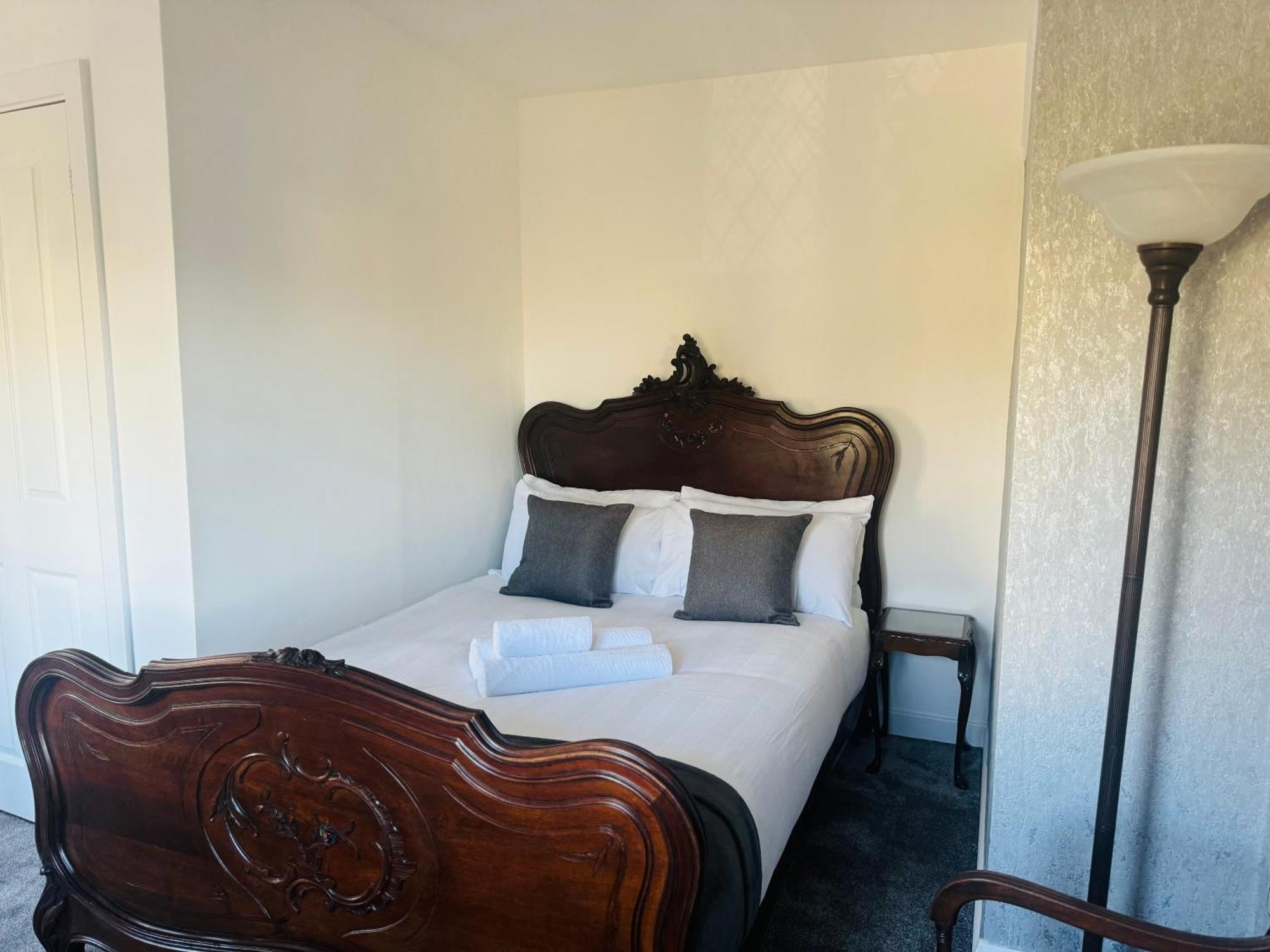 Juniper Berry Hotel Southampton Bagian luar foto