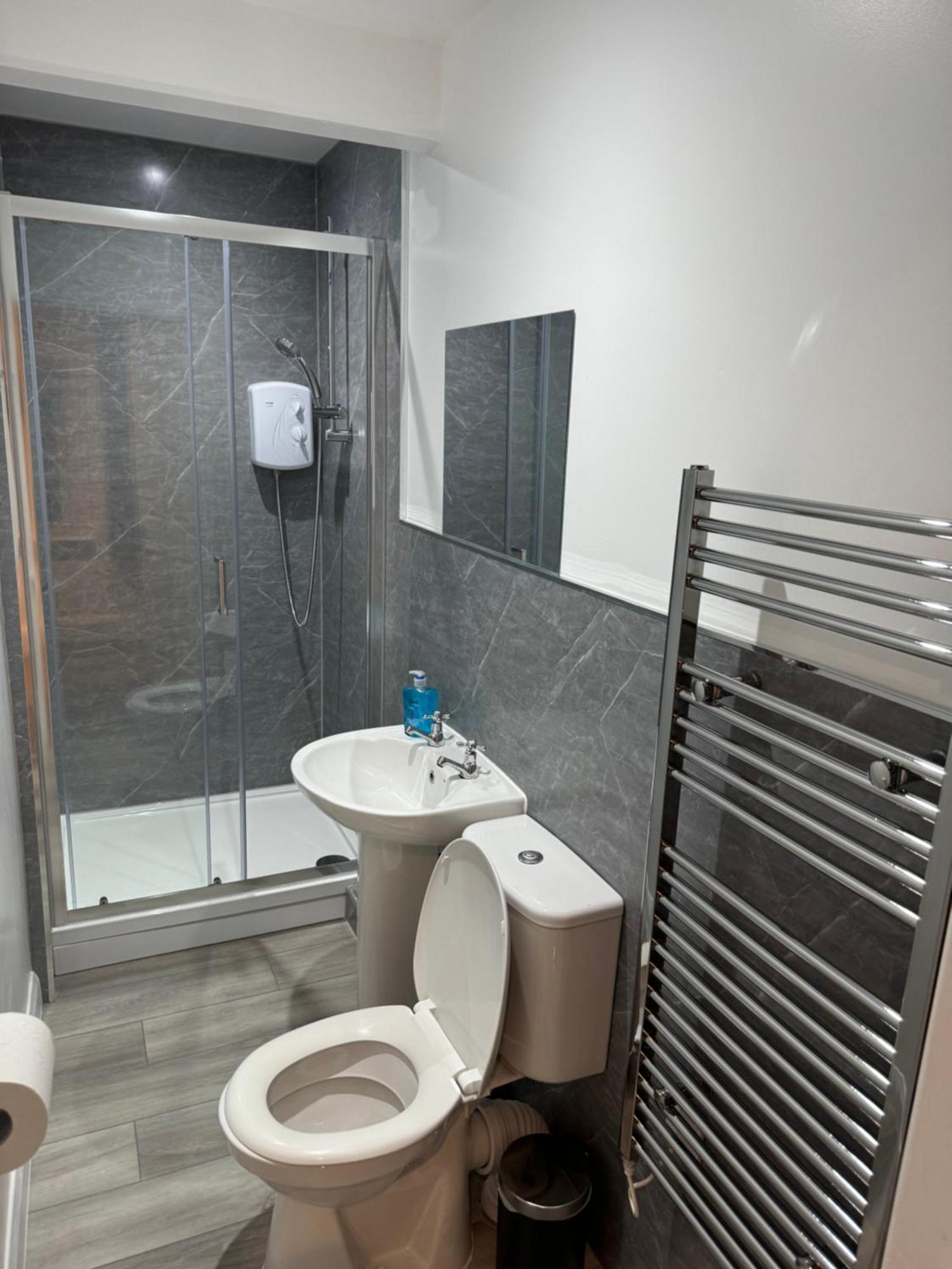 Juniper Berry Hotel Southampton Bagian luar foto