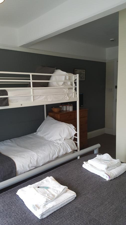 Juniper Berry Hotel Southampton Bagian luar foto