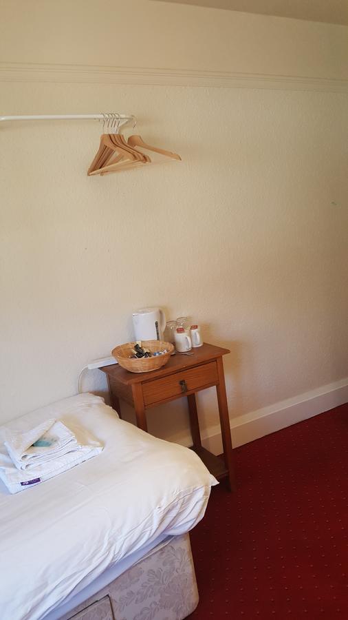 Juniper Berry Hotel Southampton Bagian luar foto