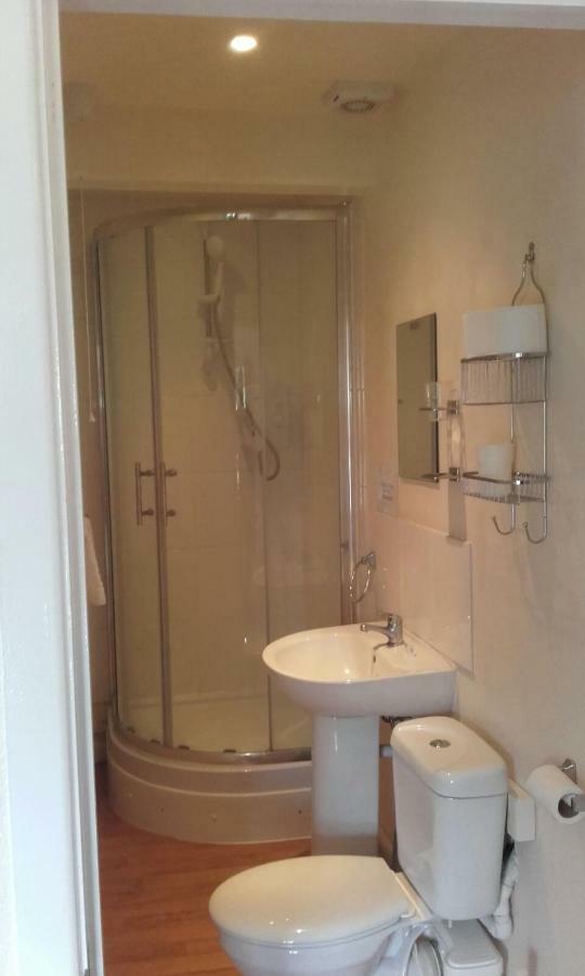 Juniper Berry Hotel Southampton Bagian luar foto